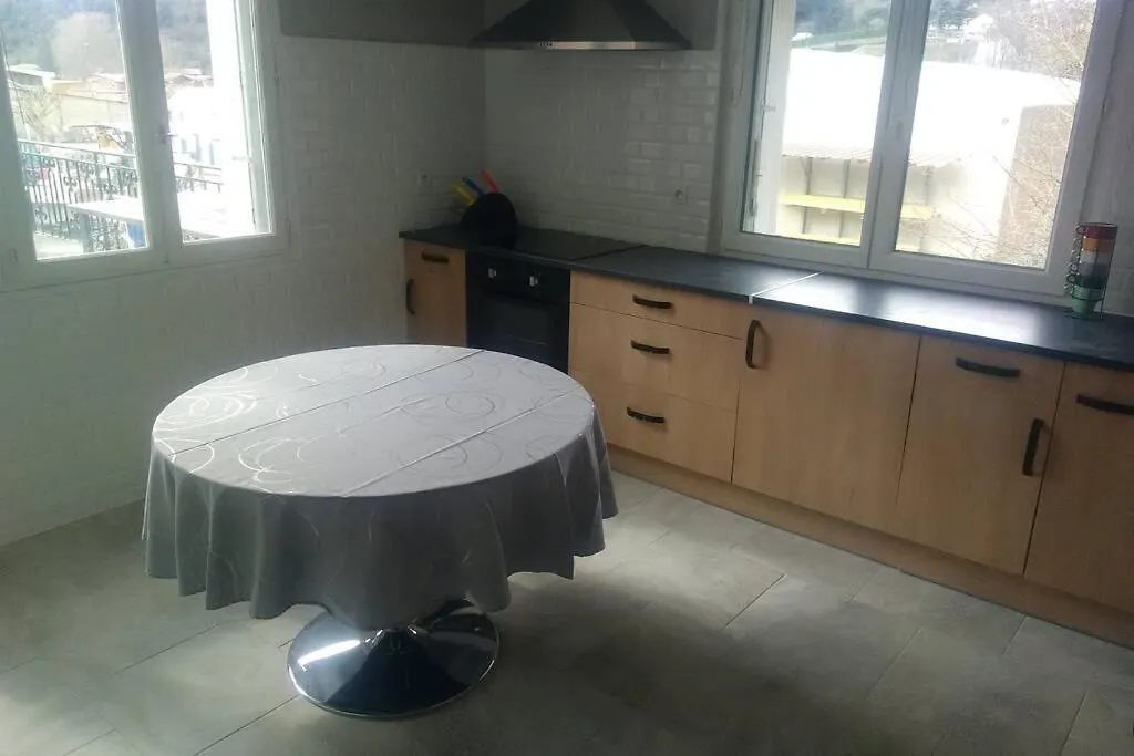 Apartment Bas De Villa Vals-les-Bains
